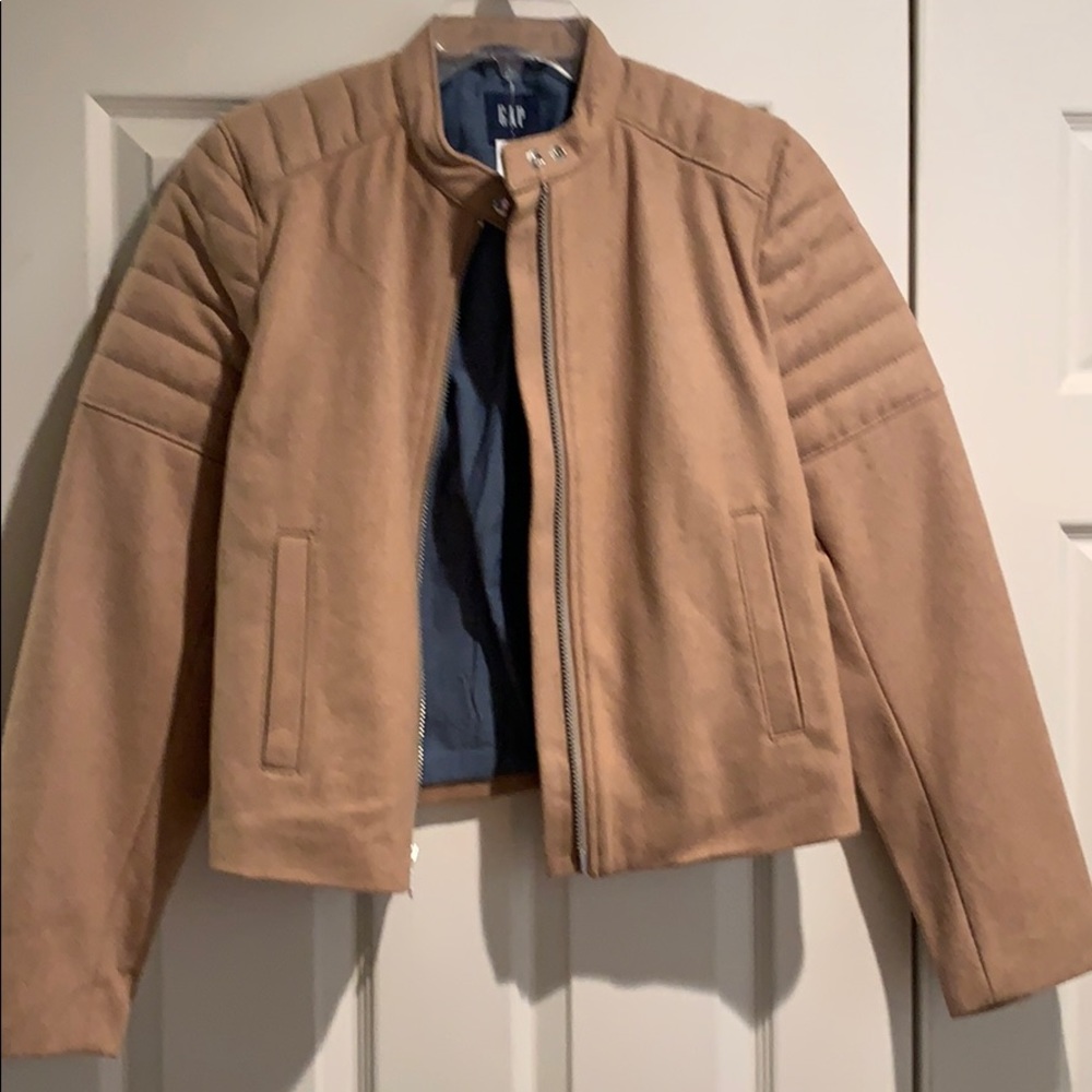 NWT - GAP Quilted Sleeve Camel Jacket